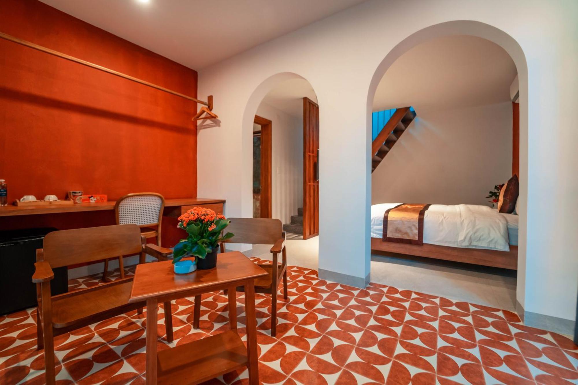 Truong Phu House - &